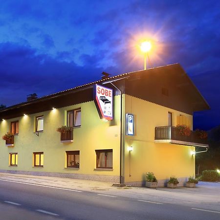 Rooms Sustersic Ljubljana Exterior photo