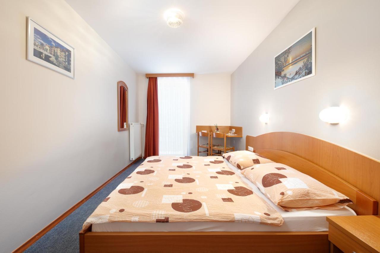 Rooms Sustersic Ljubljana Exterior photo