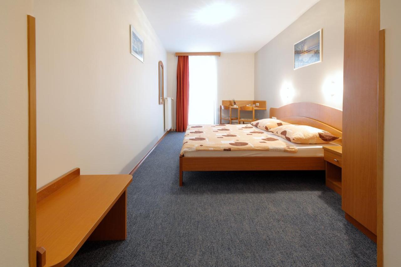 Rooms Sustersic Ljubljana Exterior photo